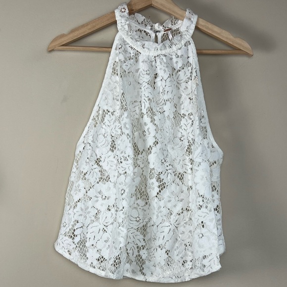 NWT Free People "Sweet Meadow Dreams" Ivory Lace Halter Top Size S - Picture 2 of 5